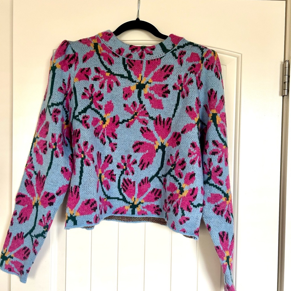 NWT Floral Knit Sweater - Pink & Blue - GORGEOUS STANDOUT Periwinkle-ish Color😍